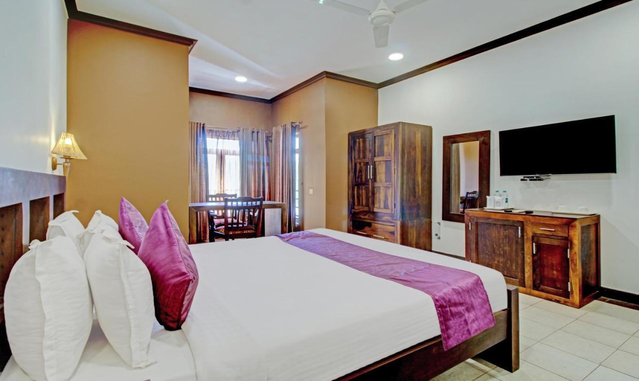 Alappuzha Treebo Premium Travancore Palace Cherthala מראה חיצוני תמונה