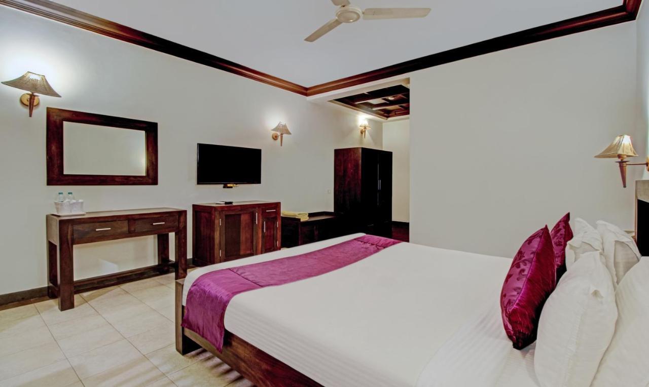 Alappuzha Treebo Premium Travancore Palace Cherthala מראה חיצוני תמונה