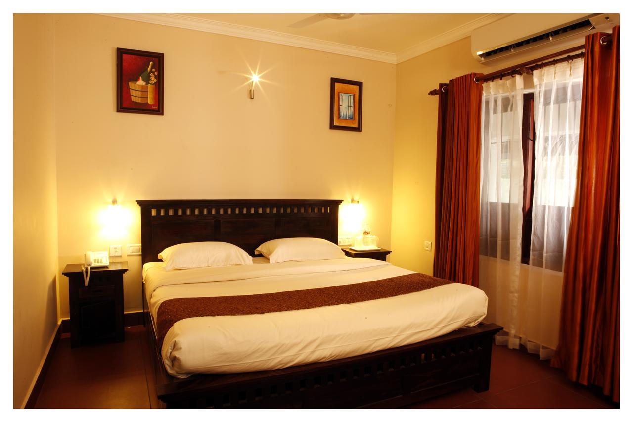 Alappuzha Treebo Premium Travancore Palace Cherthala מראה חיצוני תמונה
