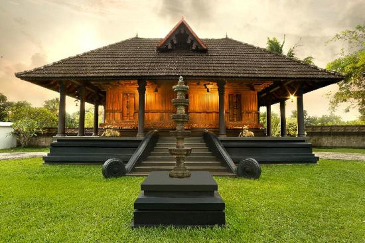 Alappuzha Treebo Premium Travancore Palace Cherthala מראה חיצוני תמונה
