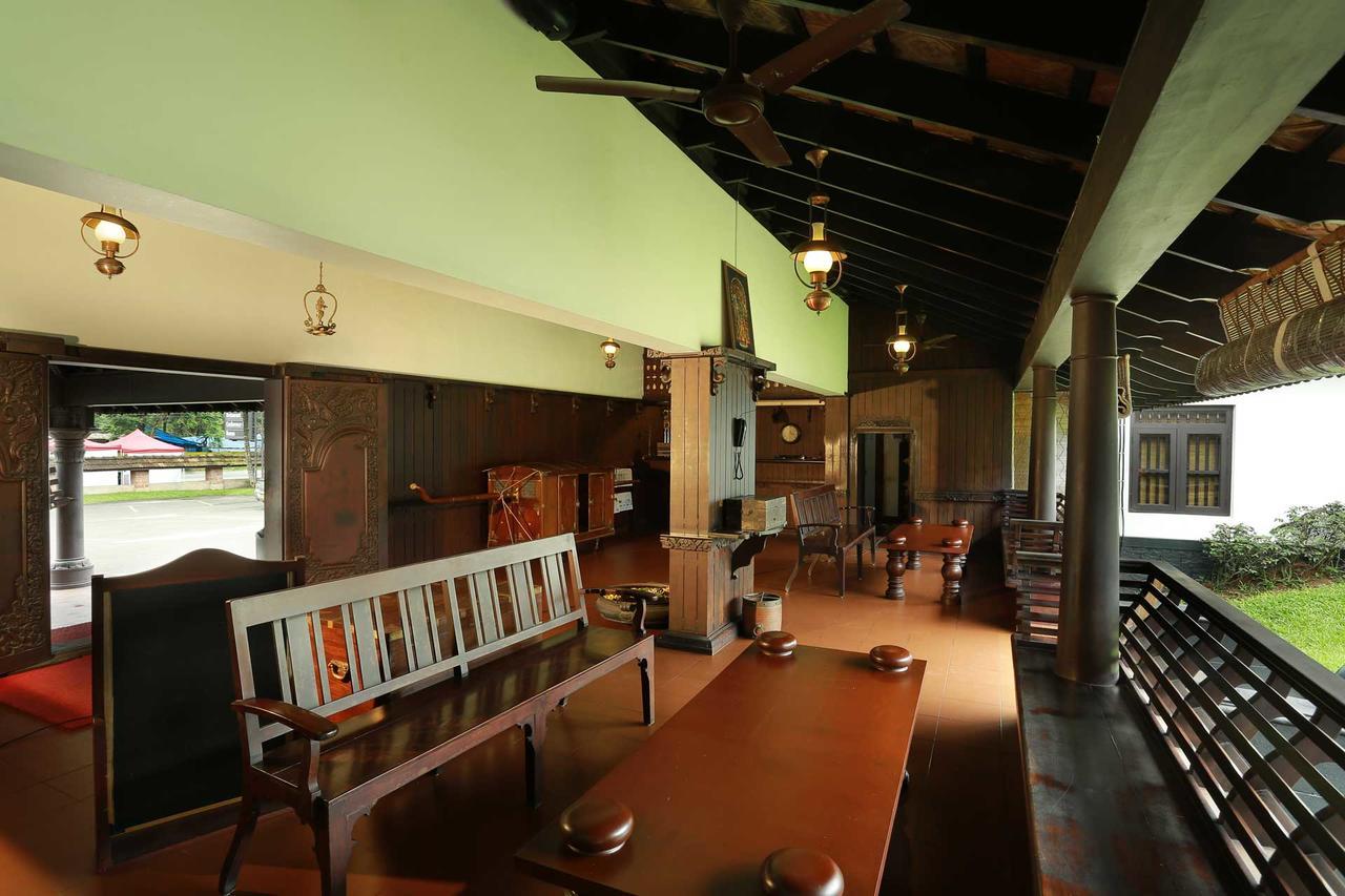 Alappuzha Treebo Premium Travancore Palace Cherthala מראה חיצוני תמונה