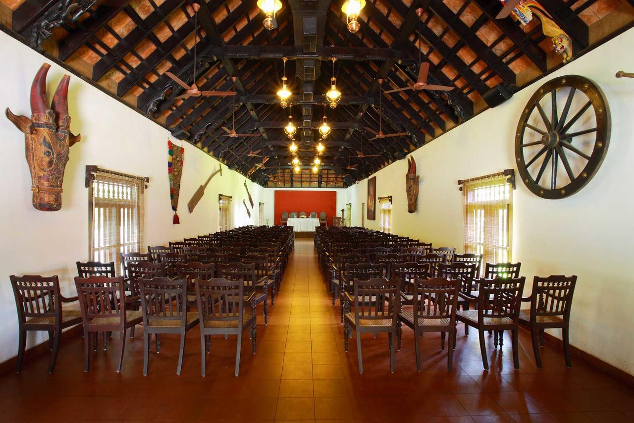 Alappuzha Treebo Premium Travancore Palace Cherthala מראה חיצוני תמונה
